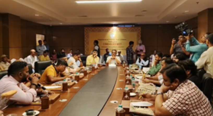 सोशल मीडिया इन्फ्लुएंसर्स के साथ पर्यटन विभाग ने की बैठक, ब्रांड बिहार बनाने पर जोर